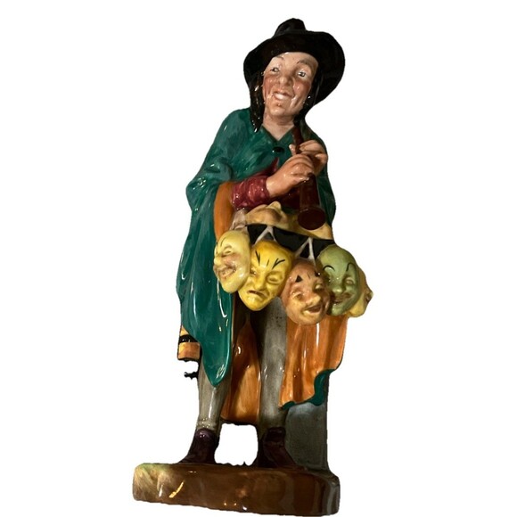 Halloween Antique Royal Doulton “The Mask Seller” Figurine Retired 2103 - Picture 14 of 16